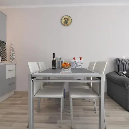 In Alborada Apartamento Arona (Tenerife)